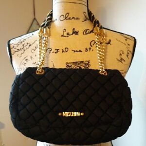 SALE 🔥 MOSCHINO BLACK QUILTED NYLON 90'S Y2K SHOULDER BAG GOLD CHAIN STRAP